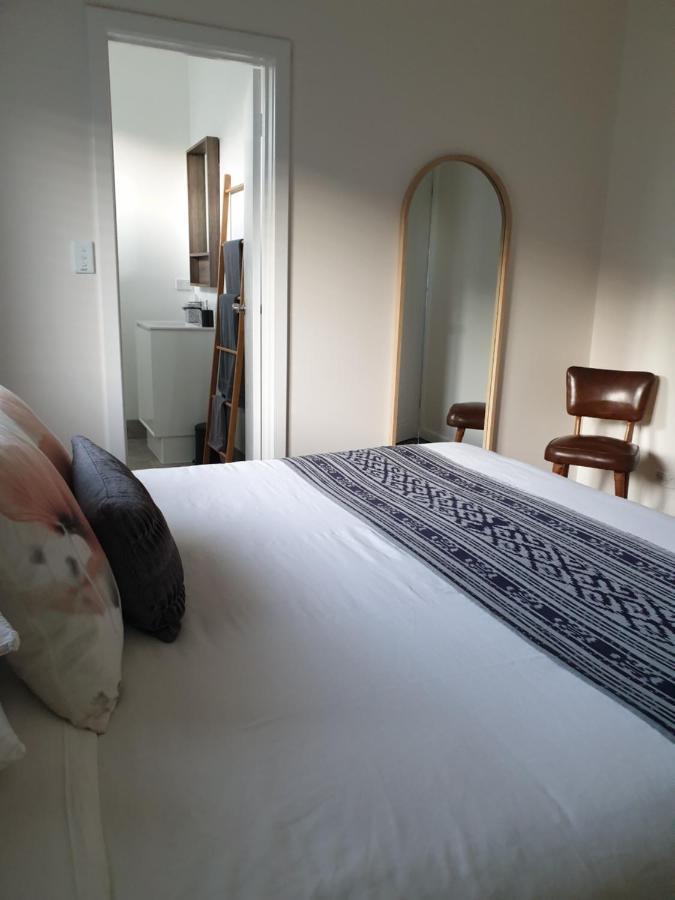 Retreat Villa Albany Bagian luar foto